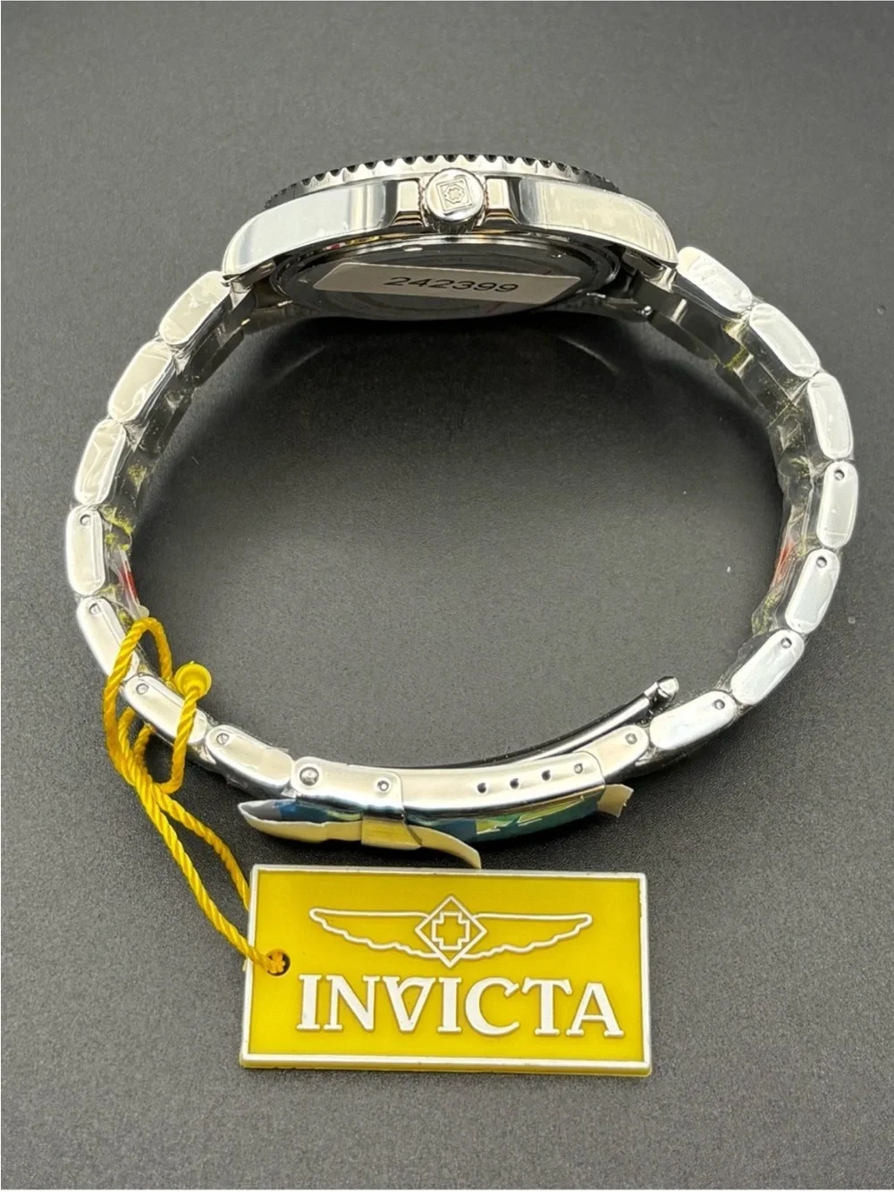 Invicta Pro Diver Selaxis Men’s Watch Black Dial Green Bezel 43mm - 50943